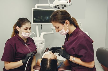 The Advantages of Scaling and Root Planing in Periodontal Treatment